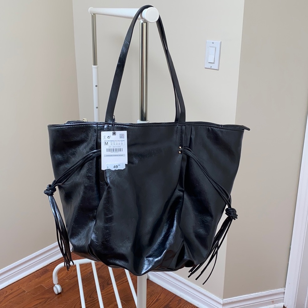 NWT - Zara Fringe Shoulder Bag